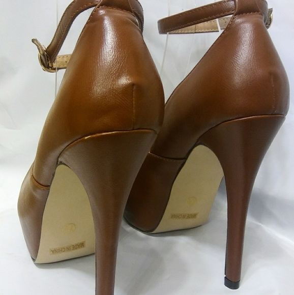 eye candie heels